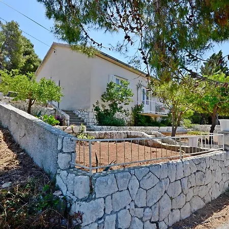 Holiday Ivo Hvar Town